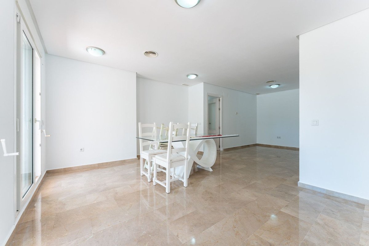 2 Bed Ground Floor Apartment in Torrequebrada