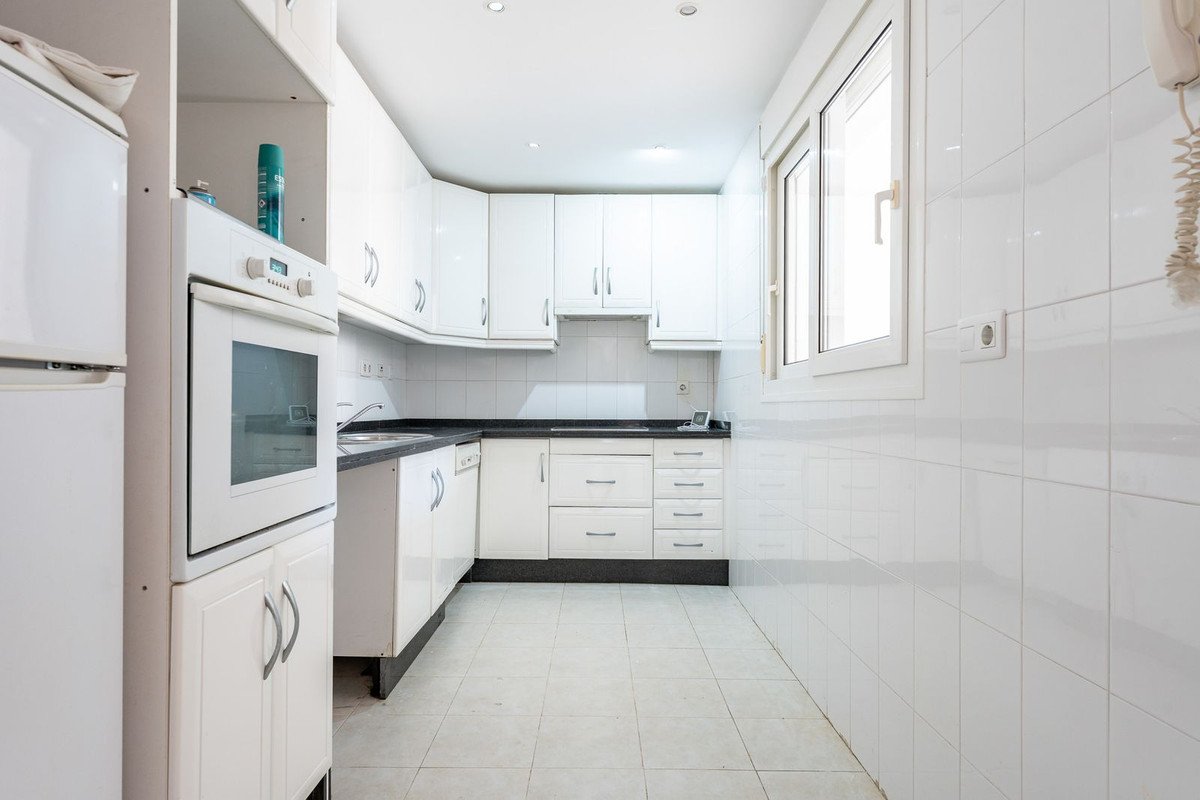 2 Bed Ground Floor Apartment in Torrequebrada