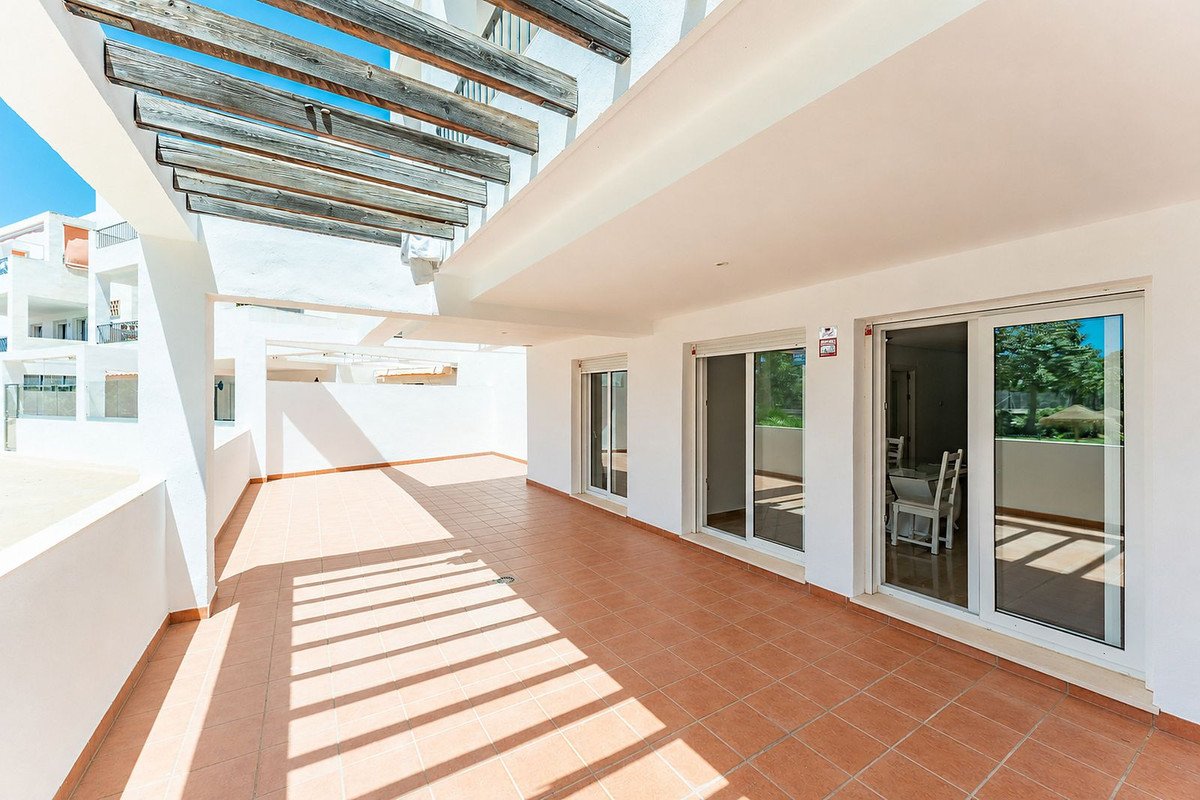2 Bed Ground Floor Apartment in Torrequebrada