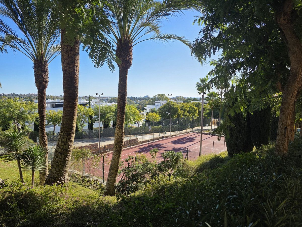 2 Bed Middle Floor Apartment in Atalaya