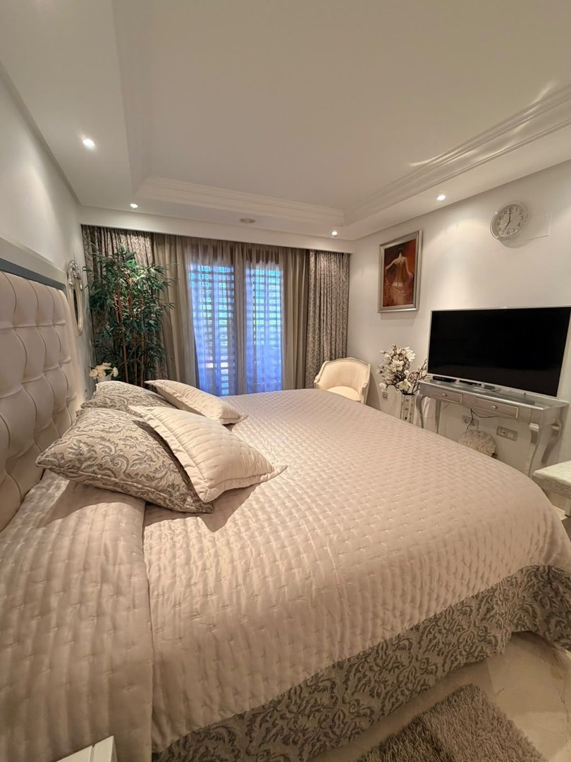2 Bed Ground Floor Apartment in New Golden Mile