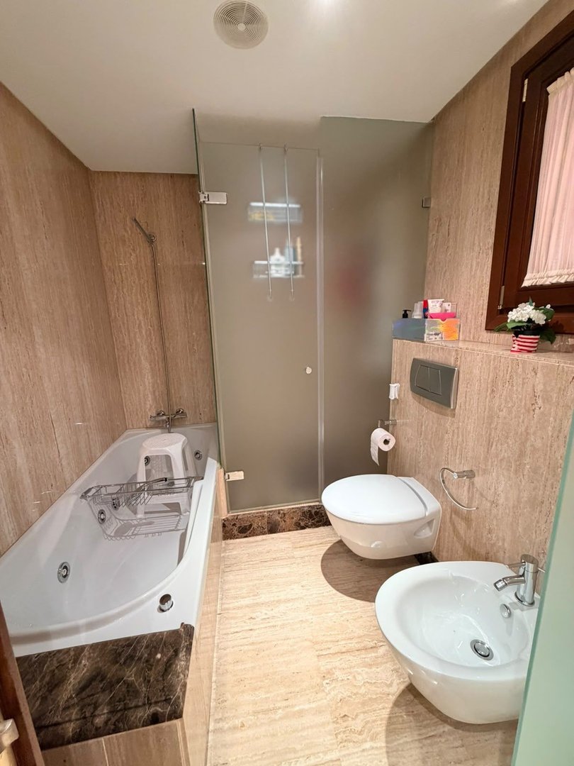2 Bed Ground Floor Apartment in New Golden Mile