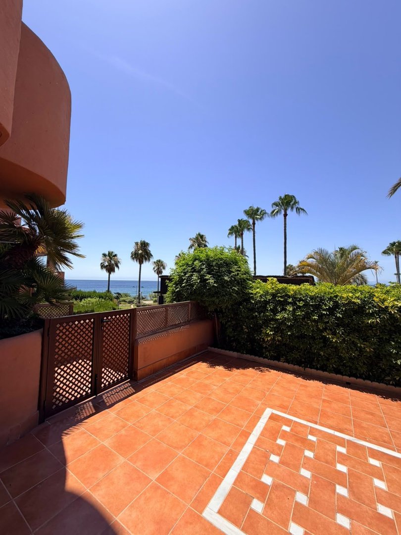 2 Bed Ground Floor Apartment in New Golden Mile