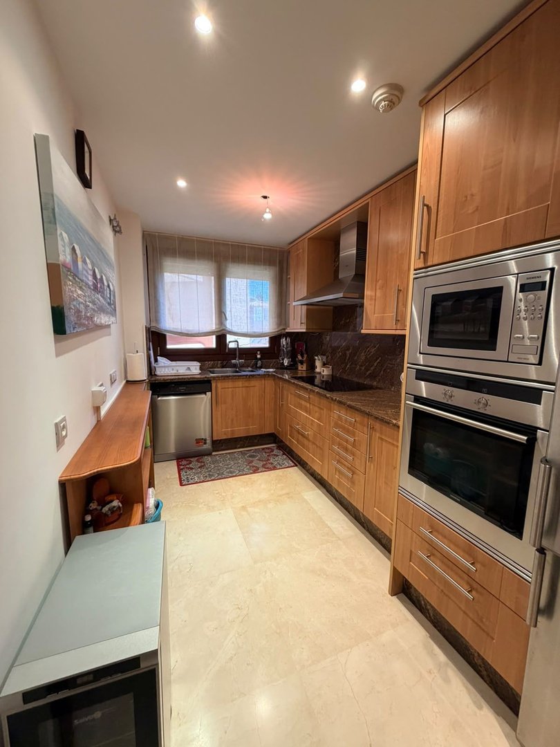 2 Bed Ground Floor Apartment in New Golden Mile