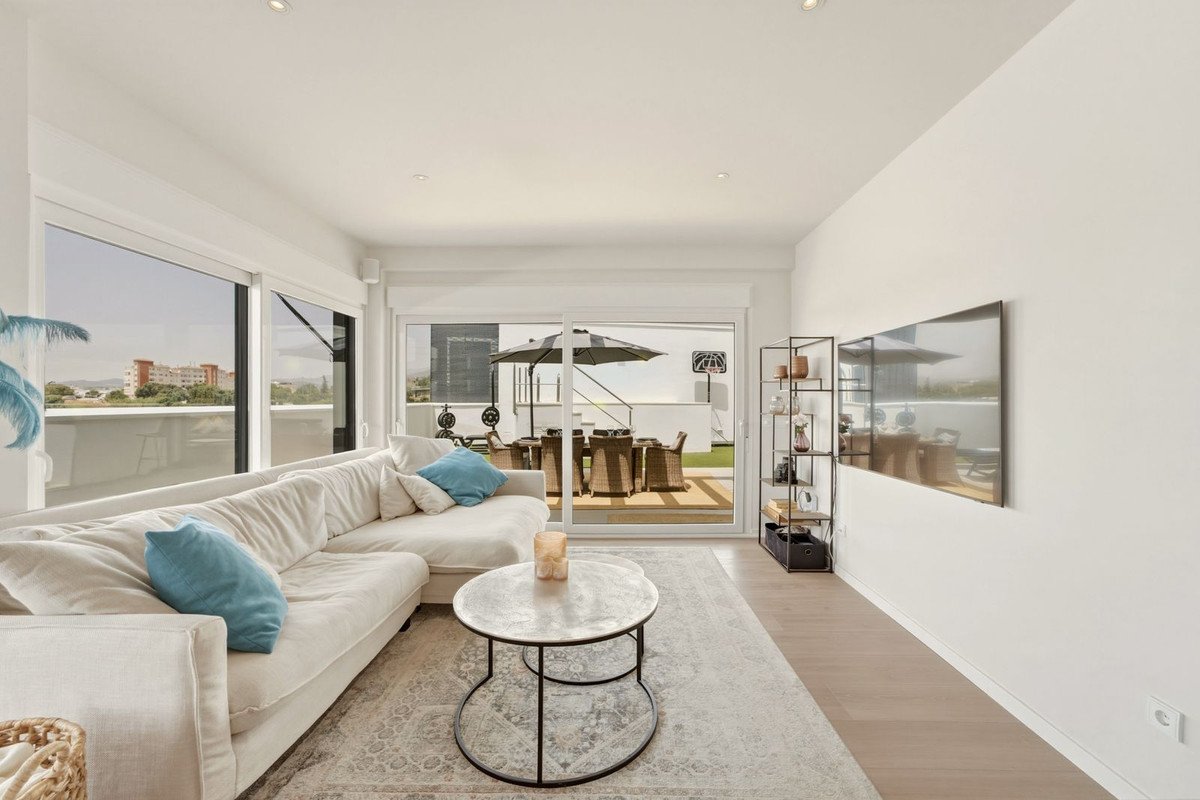 4 Bed Penthouse in Estepona