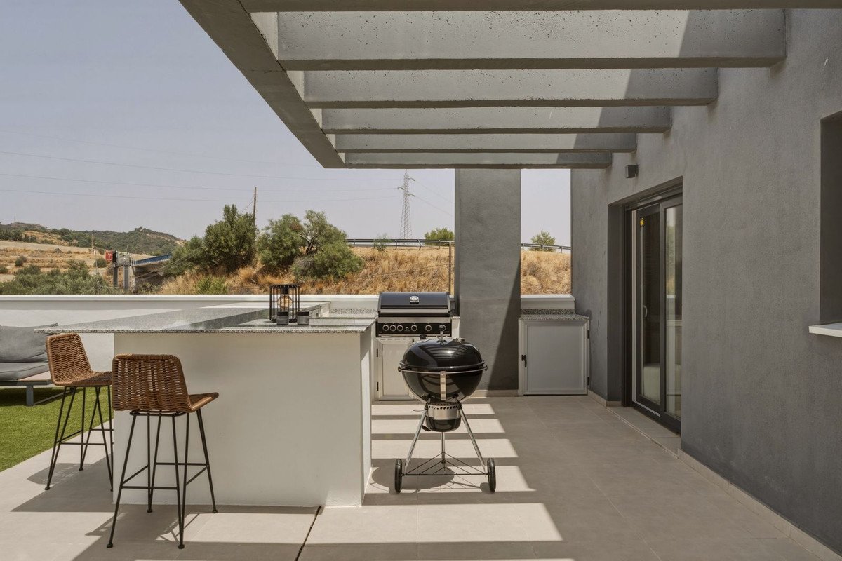 4 Bed Penthouse in Estepona