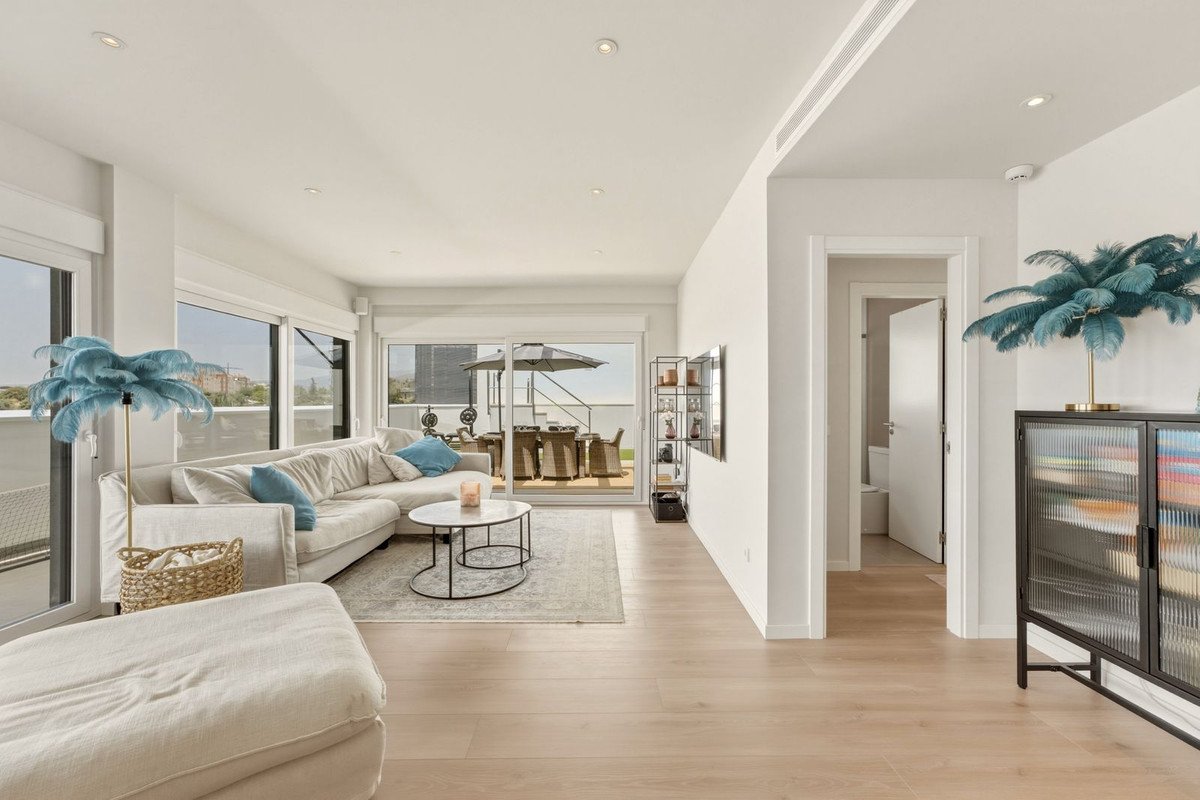 4 Bed Penthouse in Estepona