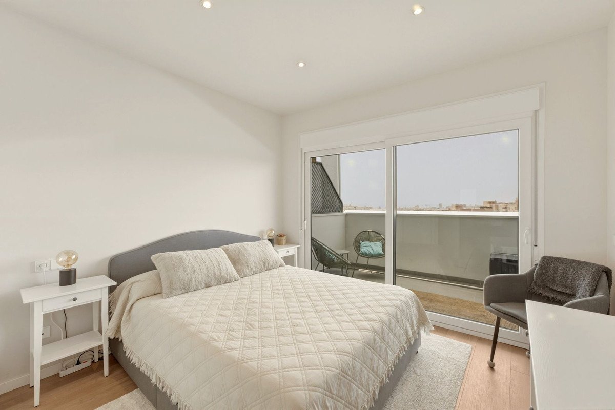 4 Bed Penthouse in Estepona