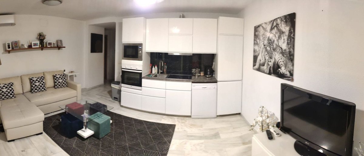 3 Bed Ground Floor Apartment in Benalmadena Costa