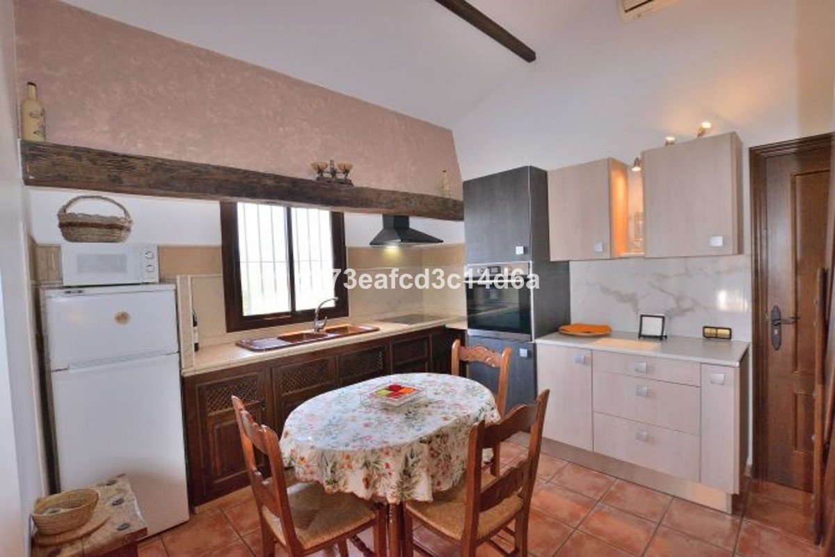 4 Bed Finca - Cortijo in El Gastor