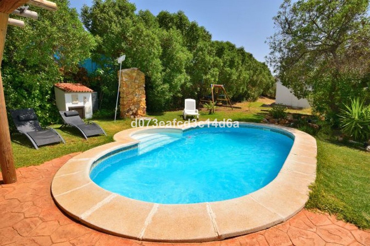 4 Bed Finca - Cortijo in El Gastor