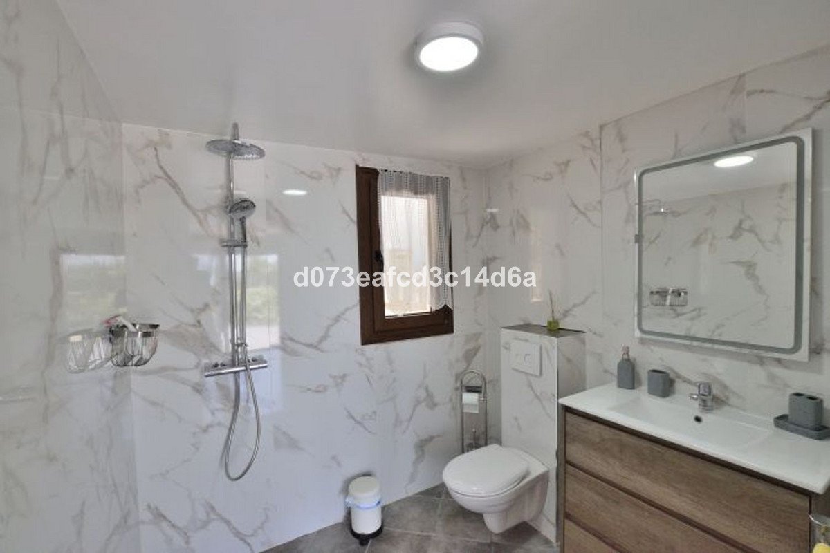 4 Bed Finca - Cortijo in El Gastor