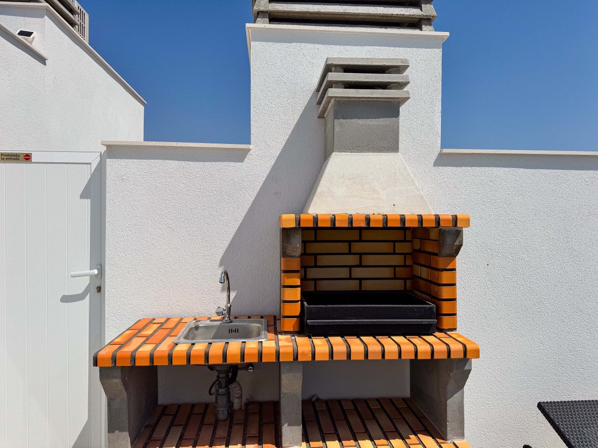 1 Bed Middle Floor Apartment in Playa Del Cura