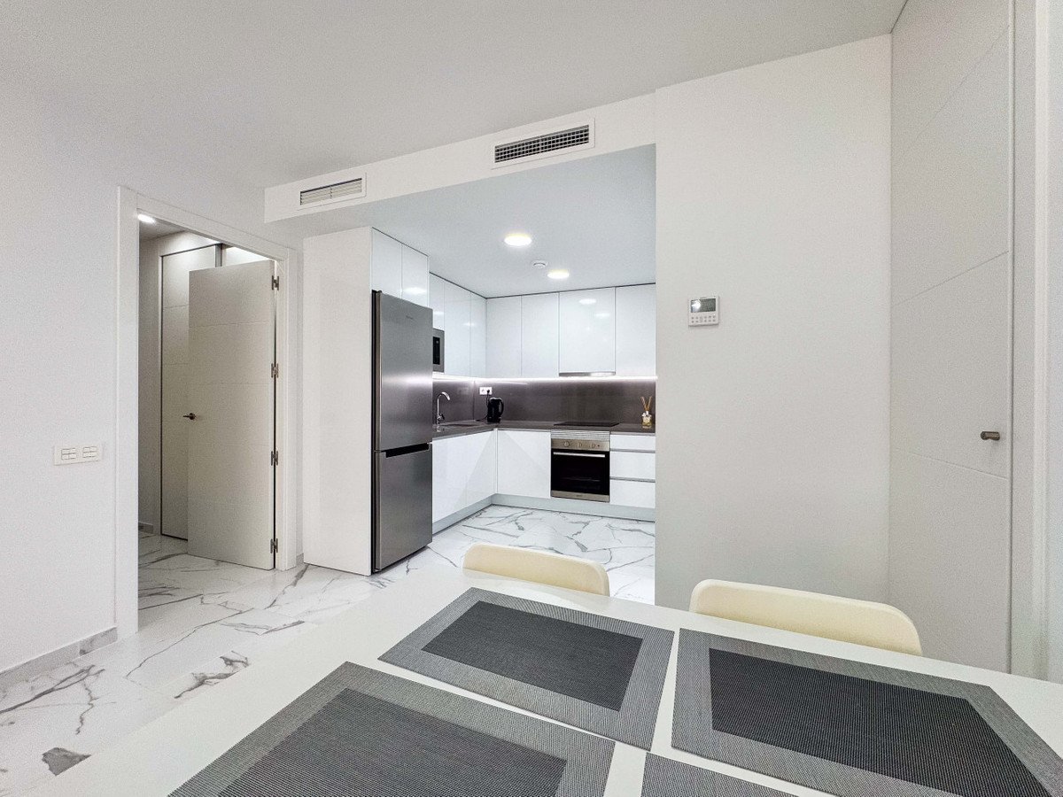 1 Bed Middle Floor Apartment in Playa Del Cura