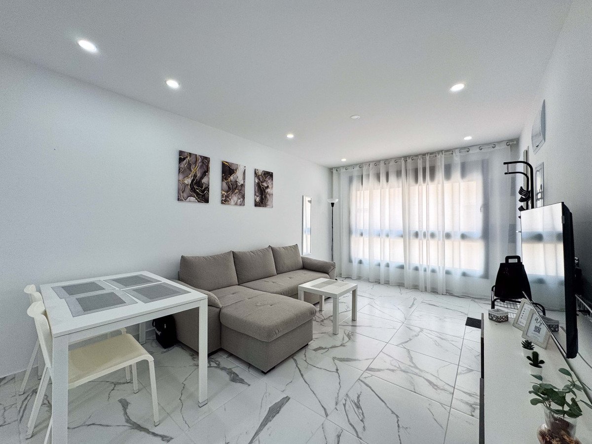 1 Bed Middle Floor Apartment in Playa Del Cura