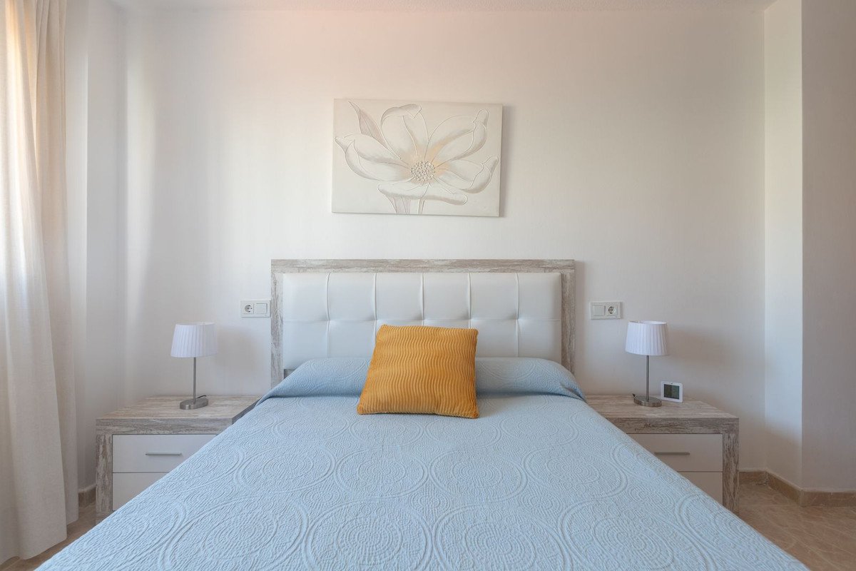 3 Bed Middle Floor Apartment in Los Boliches