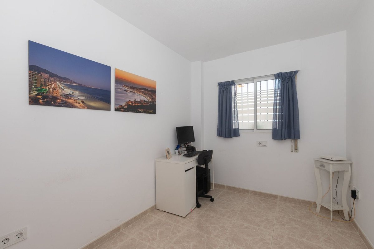 3 Bed Middle Floor Apartment in Los Boliches