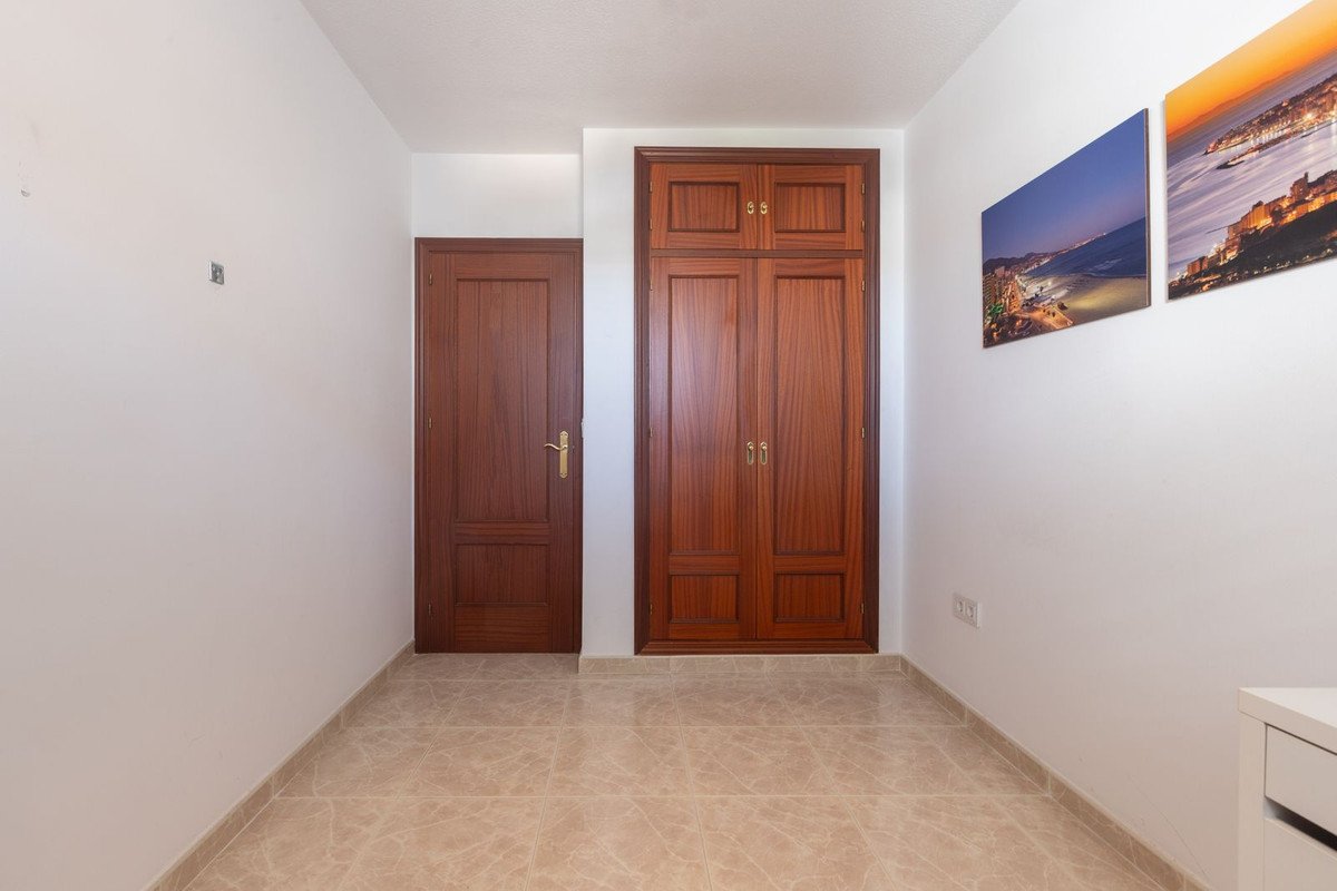 3 Bed Middle Floor Apartment in Los Boliches