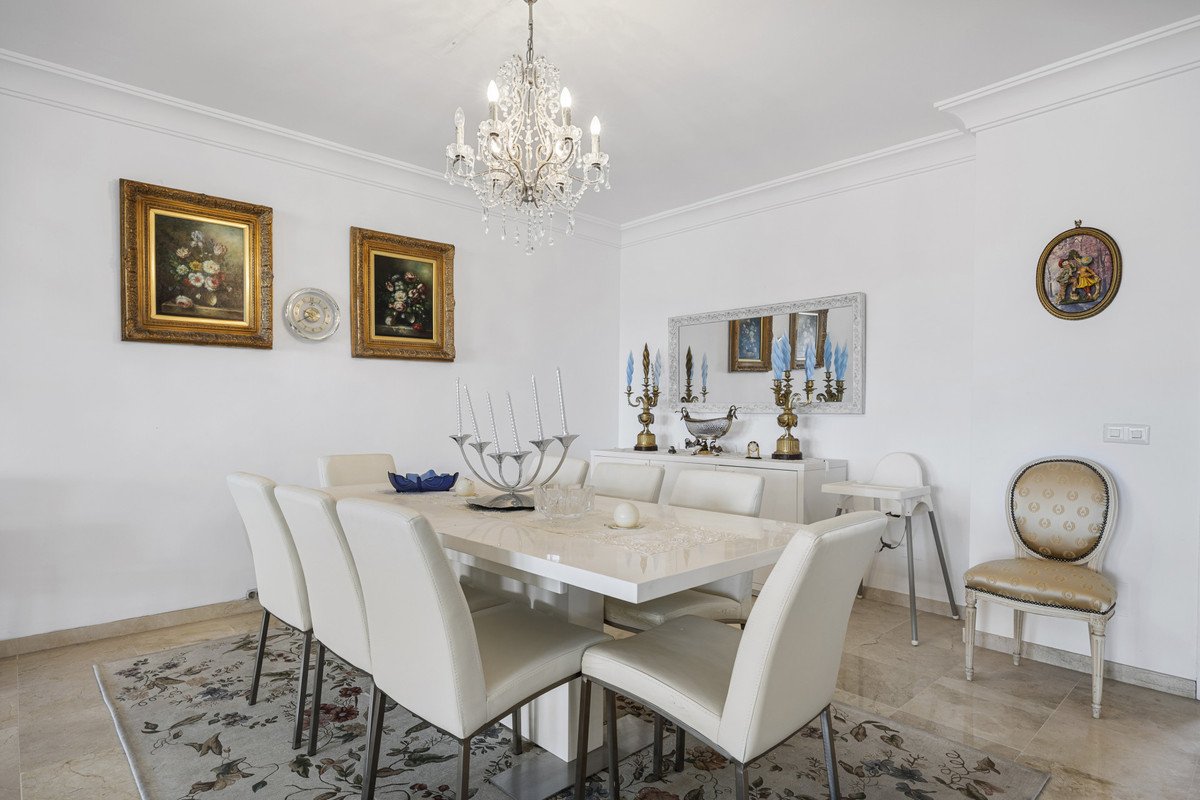 2 Bed Middle Floor Apartment in Guadalmina Alta