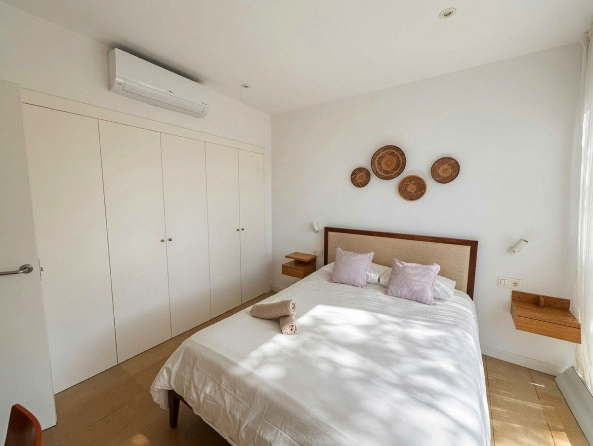3 Bed Semi-Detached House in San Enrique