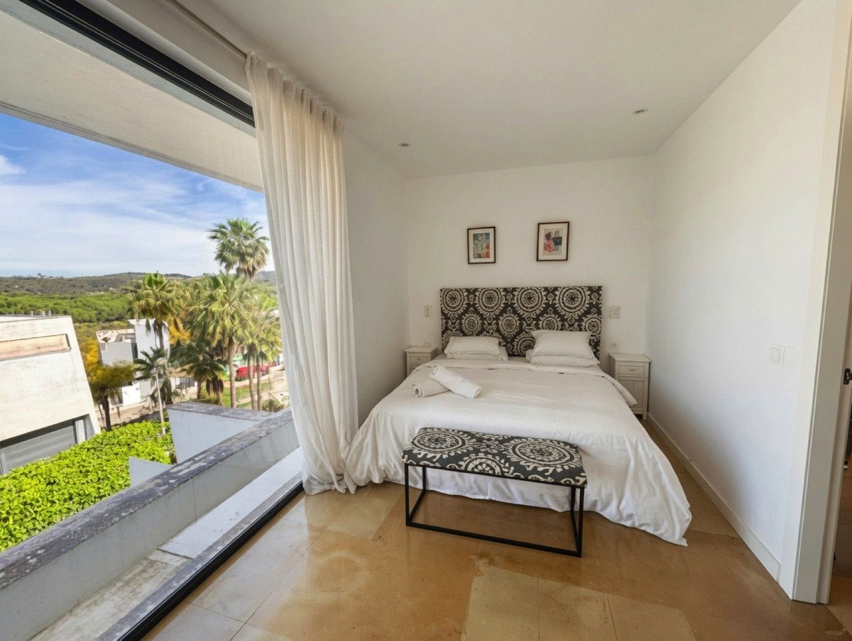 3 Bed Semi-Detached House in San Enrique