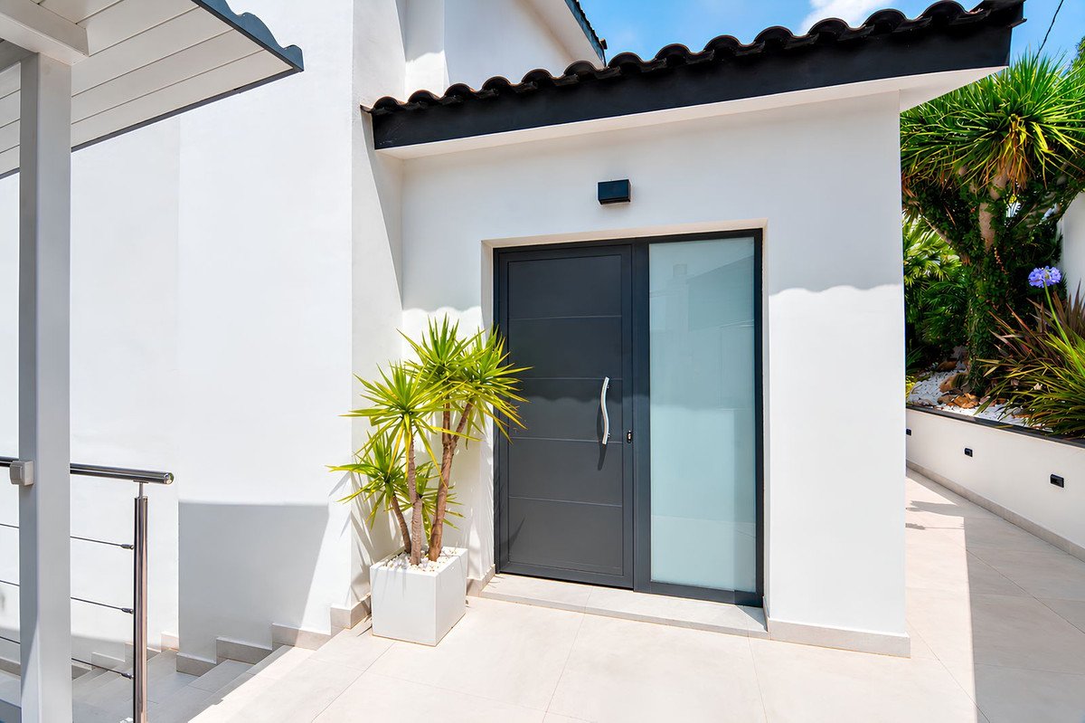3 Bed Detached Villa in Torreblanca