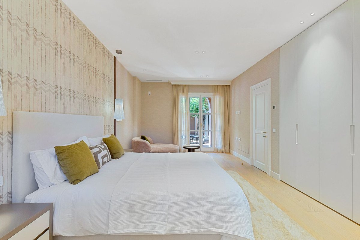 6 Bed Detached Villa in Benahavís