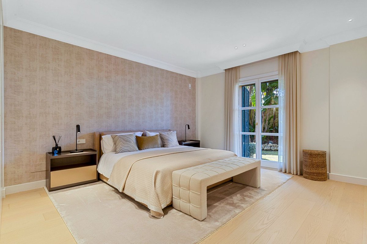 6 Bed Detached Villa in Benahavís
