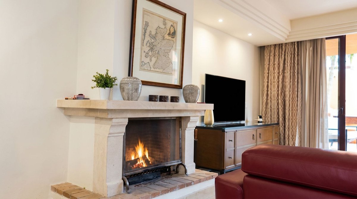 2 Bed Middle Floor Apartment in Nueva Andalucía