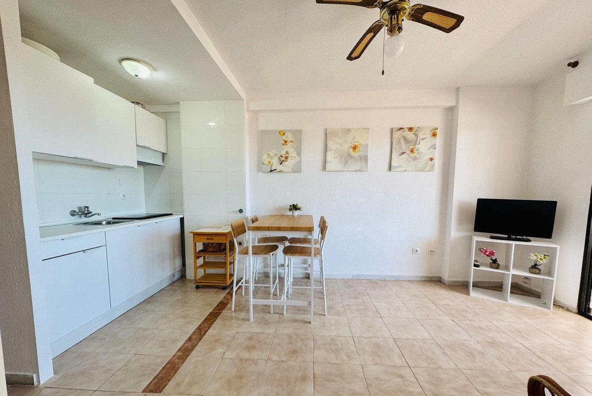 2 Bed Ground Floor Apartment in La Mata