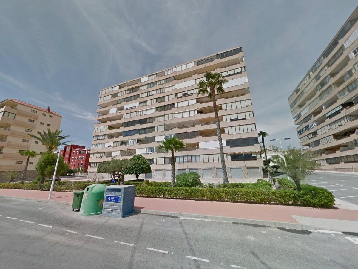 2 Bed Ground Floor Apartment in La Mata