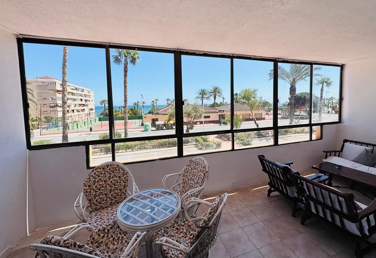 2 Bed Ground Floor Apartment in La Mata