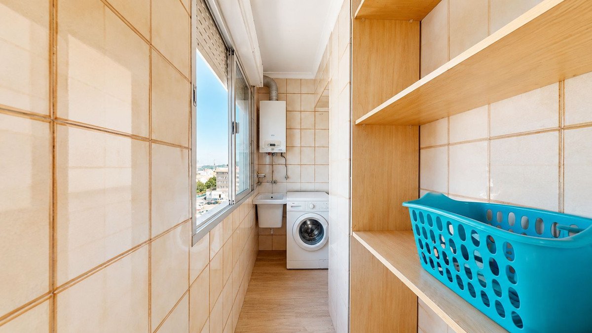 3 Bed Middle Floor Apartment in Tarifa