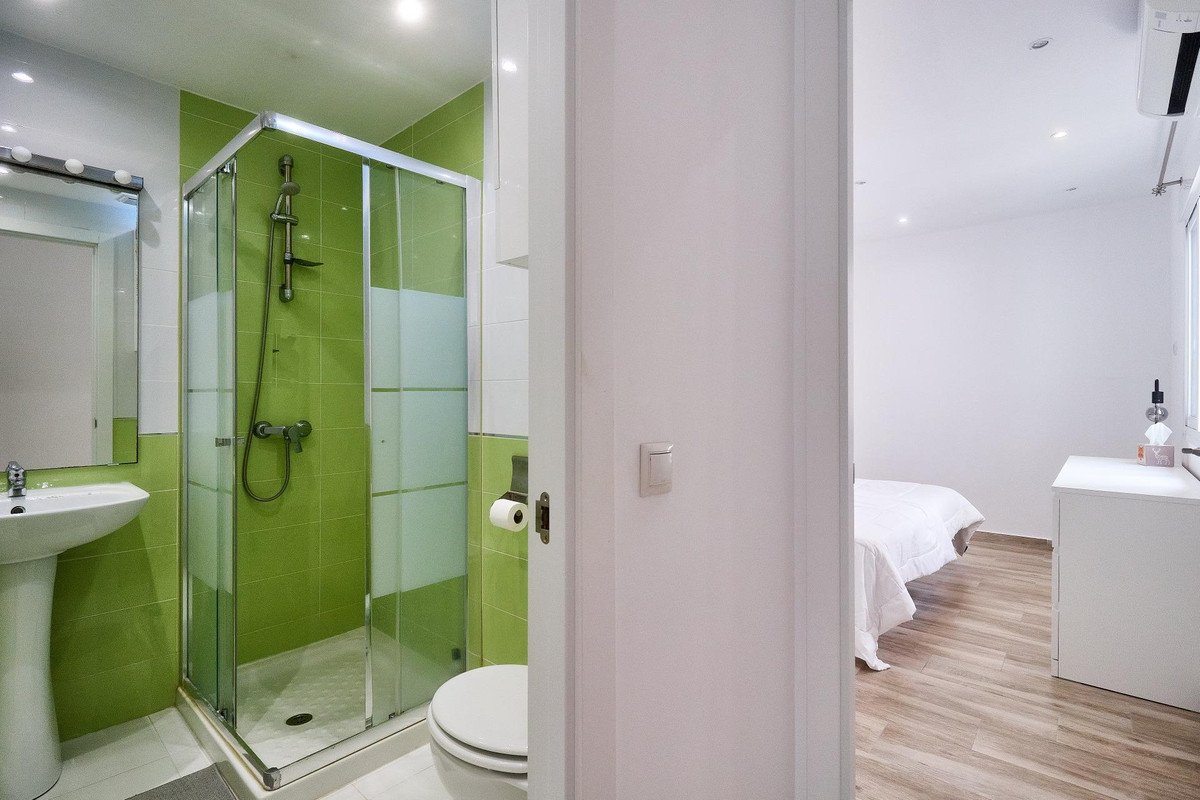 3 Bed Middle Floor Apartment in Fuengirola