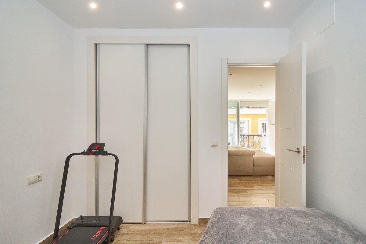 3 Bed Middle Floor Apartment in Fuengirola
