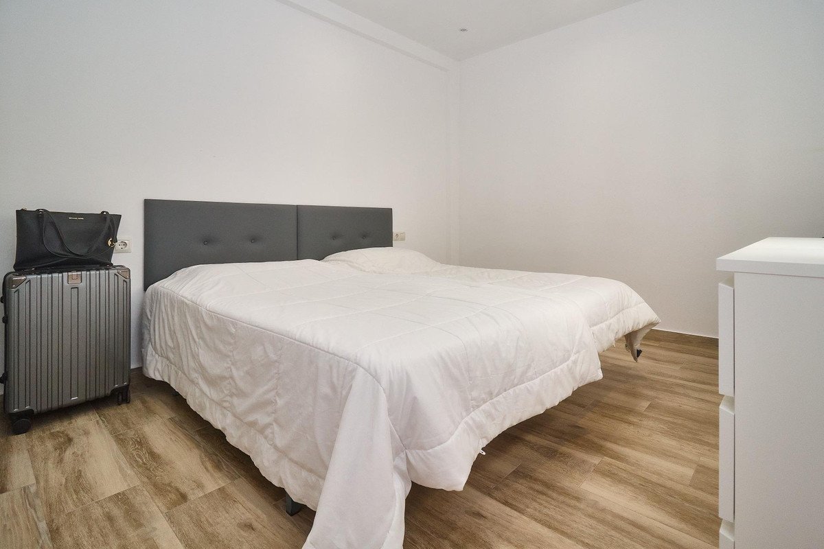 3 Bed Middle Floor Apartment in Fuengirola