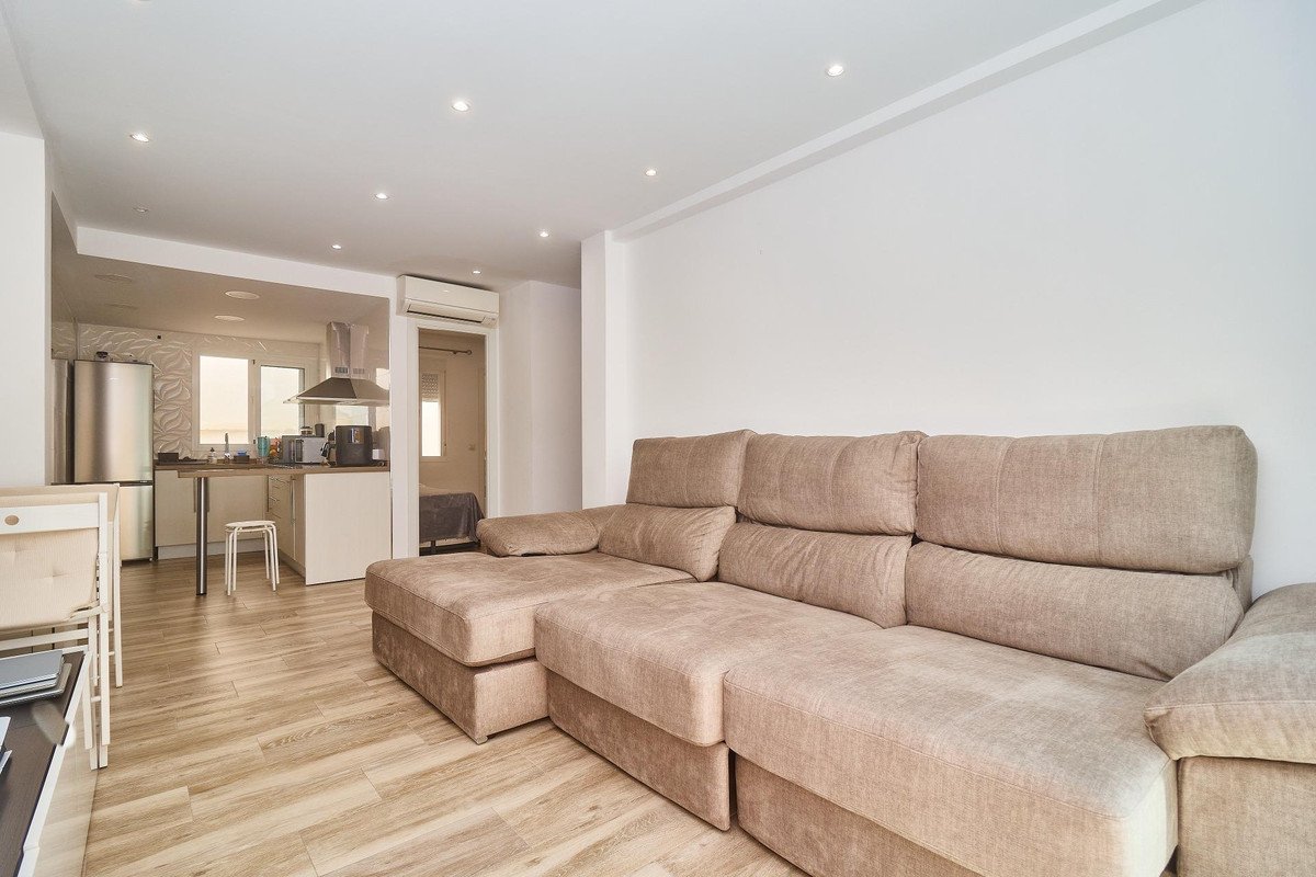 3 Bed Middle Floor Apartment in Fuengirola