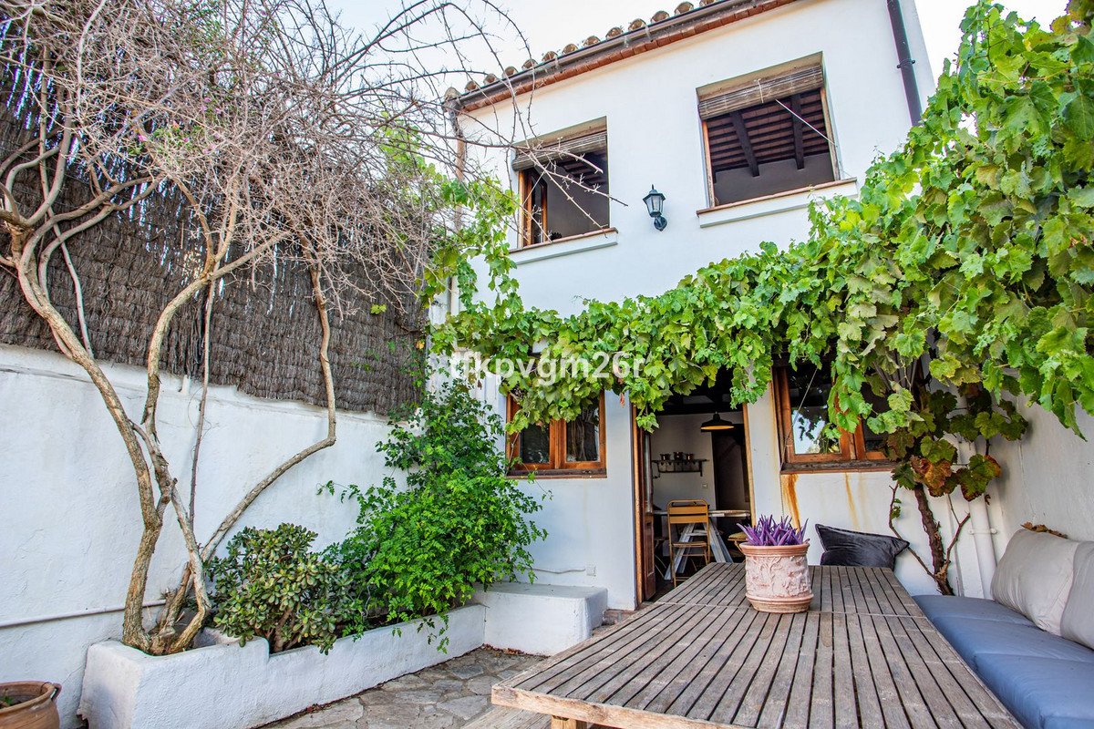 2 Bed Townhouse in Jimena de la Frontera