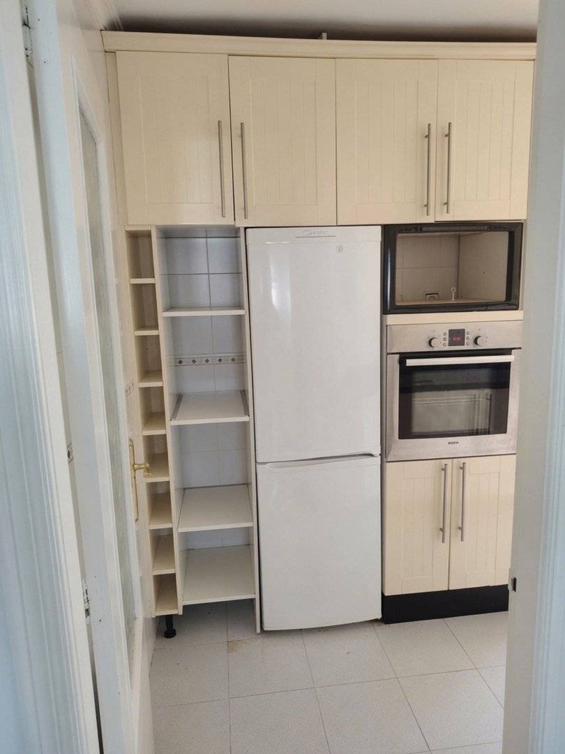 3 Bed Middle Floor Apartment in Marbella