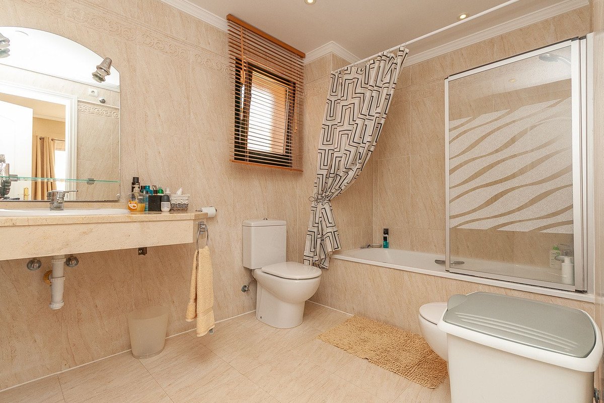 3 Bed Penthouse Duplex in Elviria