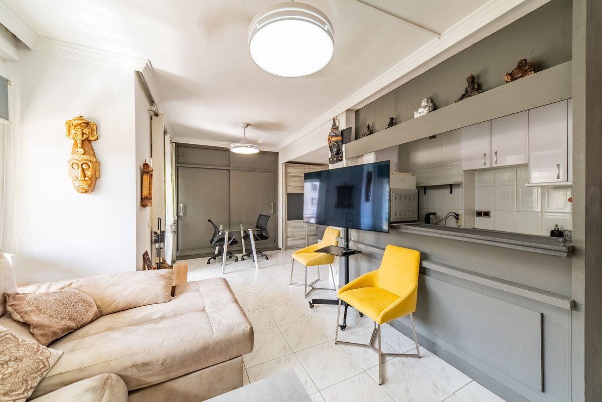 1 Bed Middle Floor Apartment in Marbella