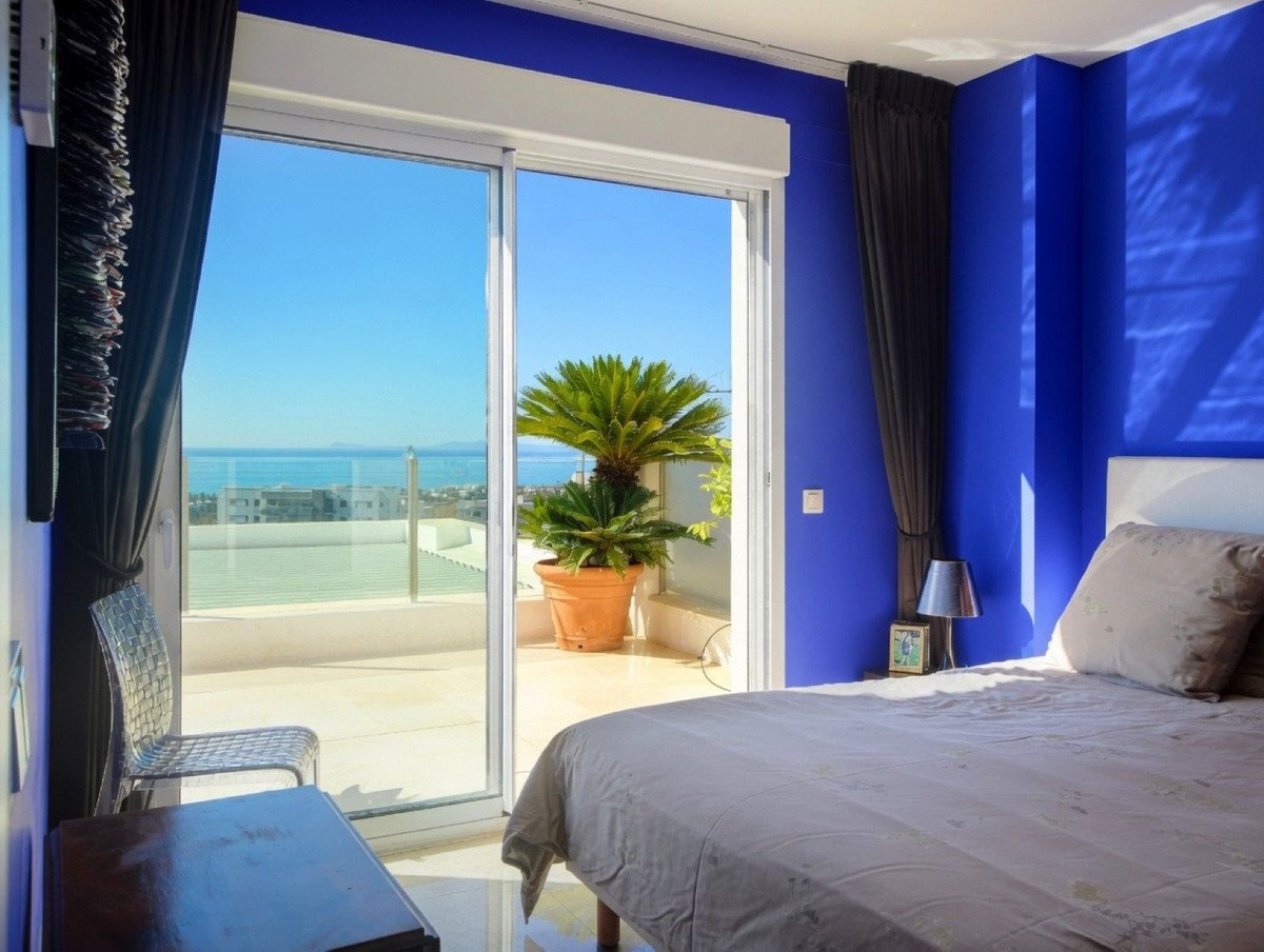 3 Bed Penthouse Duplex in Altos de los Monteros