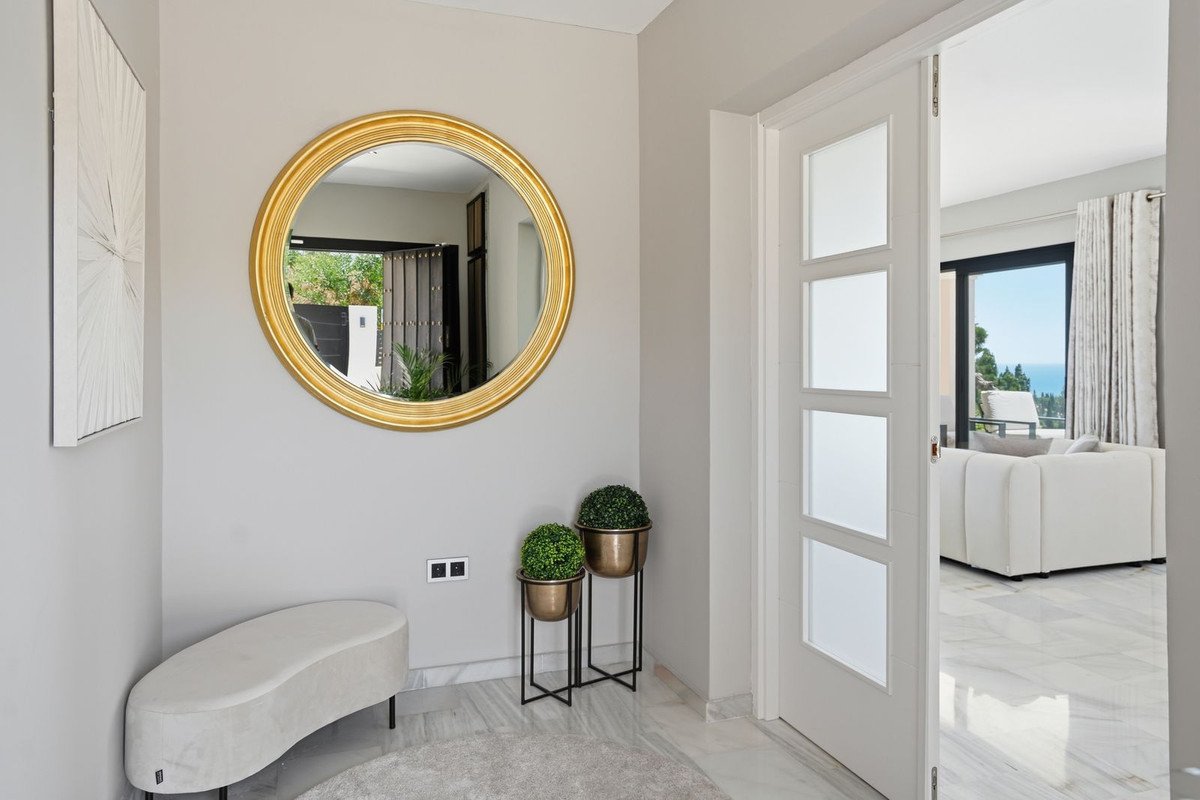 4 Bed Detached Villa in El Chaparral