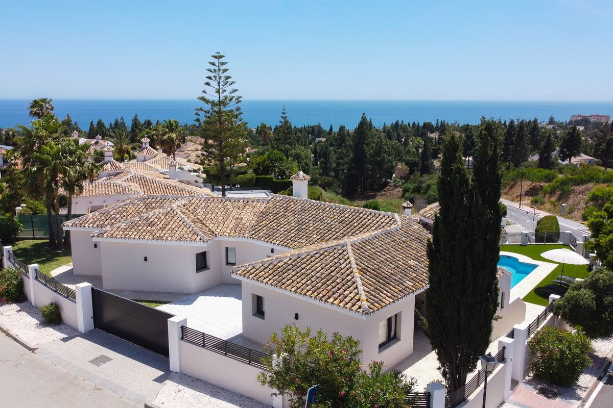 4 Bed Detached Villa in El Chaparral