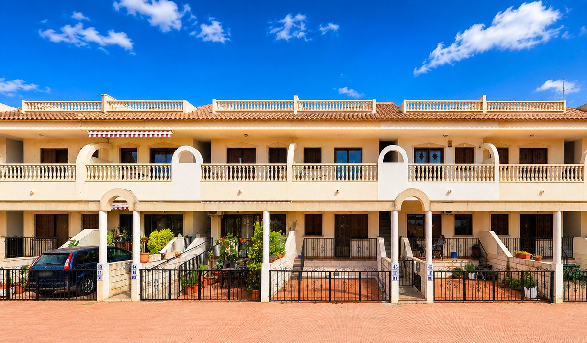 2 Bed Penthouse in Daya Nueva