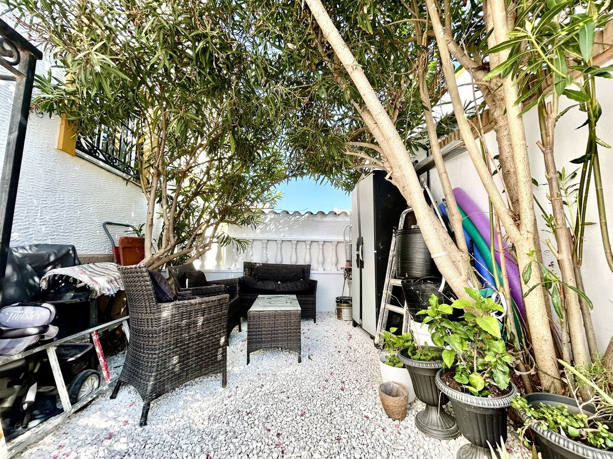 3 Bed Townhouse in Los Altos