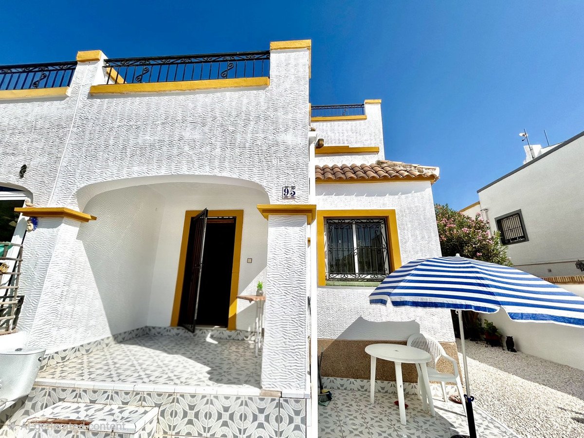 3 Bed Townhouse in Los Altos