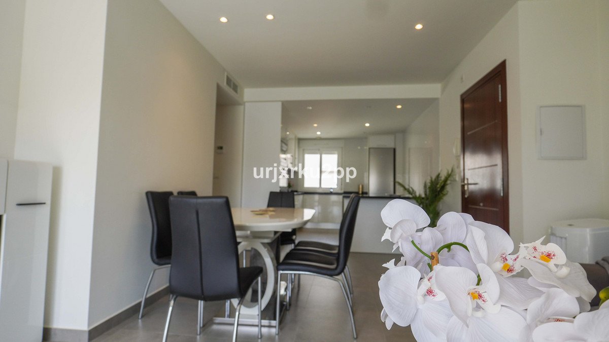 2 Bed Ground Floor Apartment in Aguas Nuevas