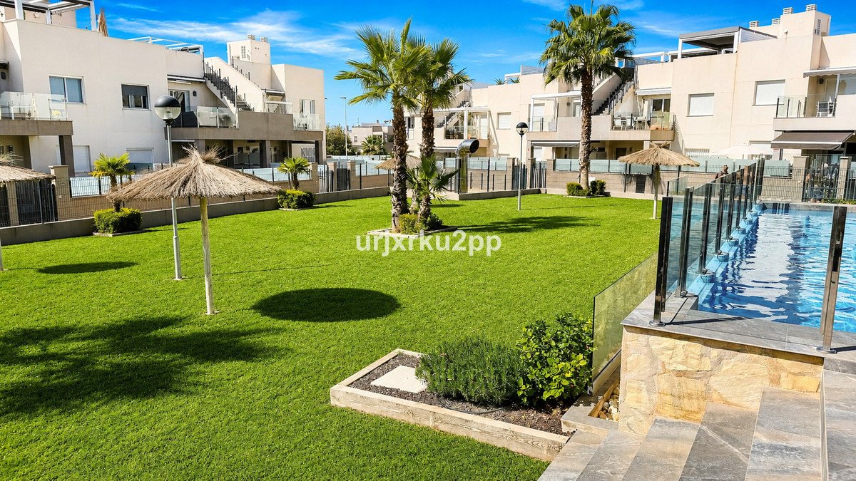 2 Bed Ground Floor Apartment in Aguas Nuevas