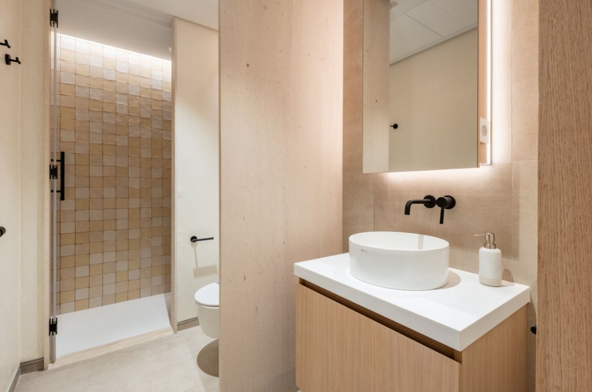 3 Bed Middle Floor Apartment in Málaga